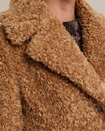 Cappotto invernale di WE Fashion in marrone