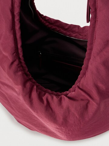 Borsa a spalla di Calvin Klein in rosso