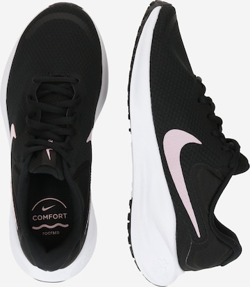 Chaussure de course 'Revolution 7' NIKE en noir