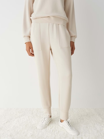 OPUS regular Bukser 'Myha Club' i brun: forside