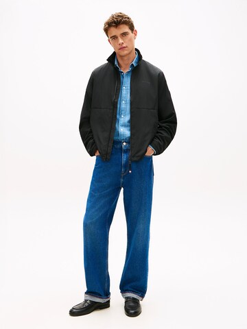 TOMMY HILFIGER Jacke in Schwarz