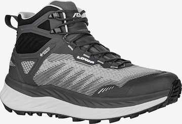 LOWA Outdoorschuh in Grau: Vorderseite