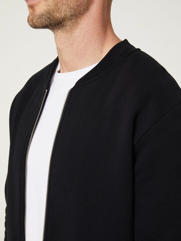 DAN FOX APPAREL Between-Season Jacket 'Christopher' in Black