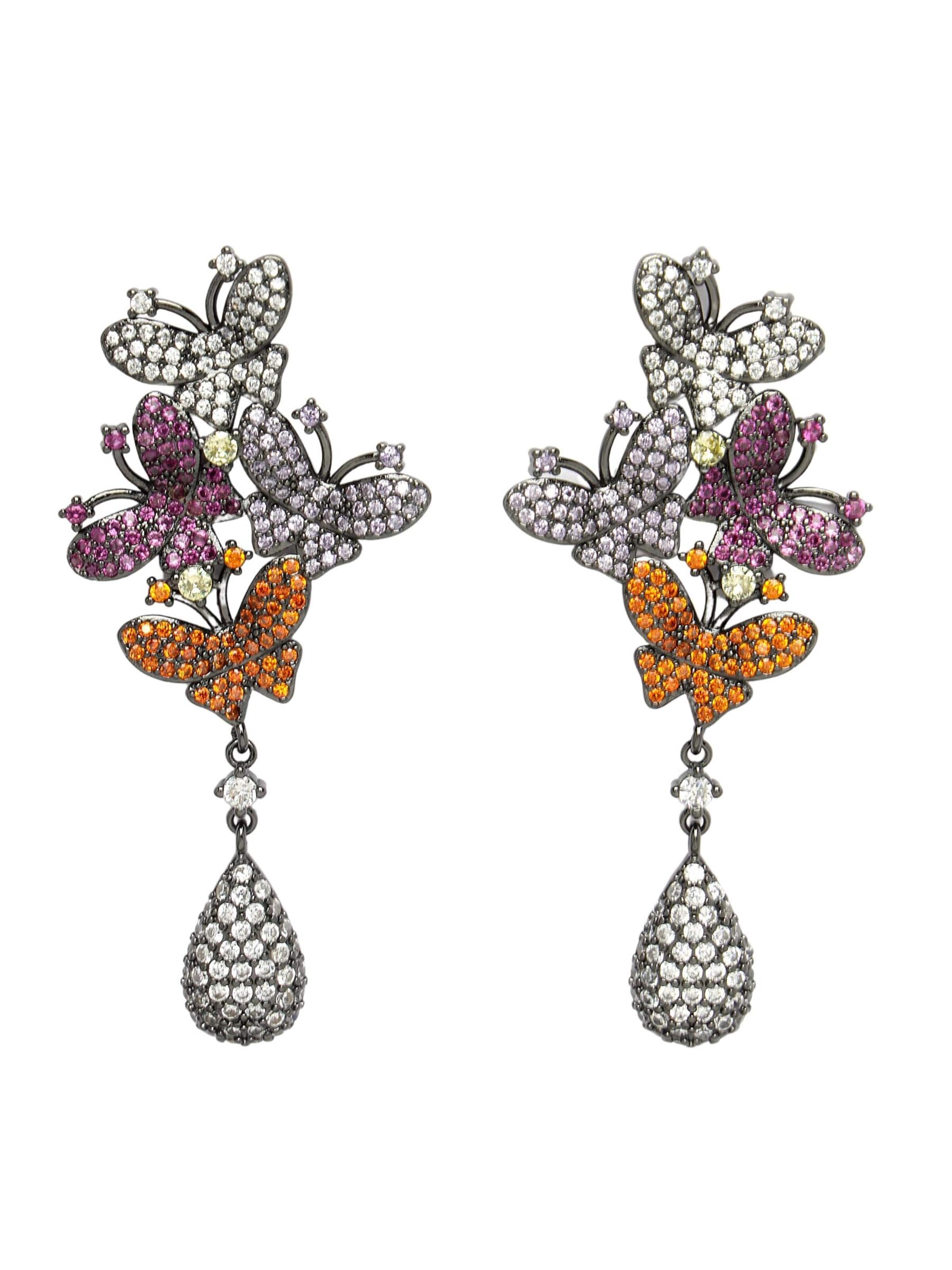 AVANT-GARDE PARIS Boucles d'oreilles 'Magdalenaya' en One Size en mélange de couleurs, Vue avec produit