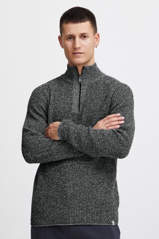 !Solid Pullover 'Kotch' in Grau: predná strana