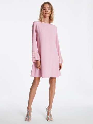 Ana Alcazar Jurk 'Zadi' in Roze