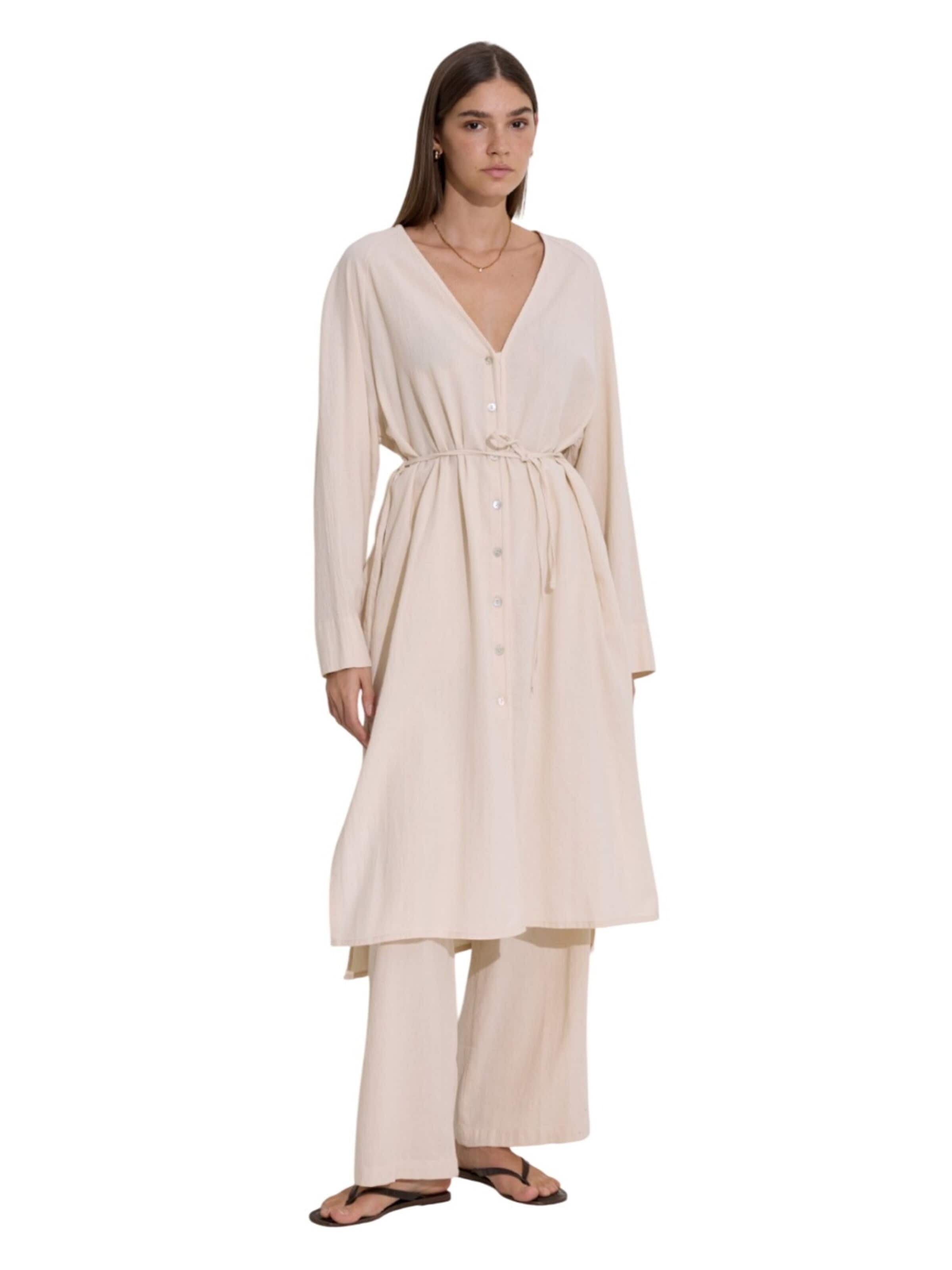 MANUKA Tuniek in Wit: voorkant