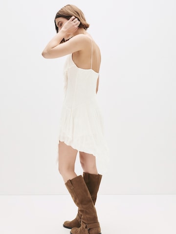 Abito di Pull&Bear in beige