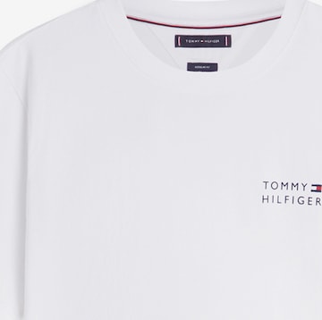 TOMMY HILFIGER Bluser & t-shirts 'BRAND LOVE' i hvid: forside