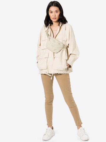 Veste mi-saison OOF WEAR en blanc