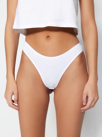 Trendyol String in Wit