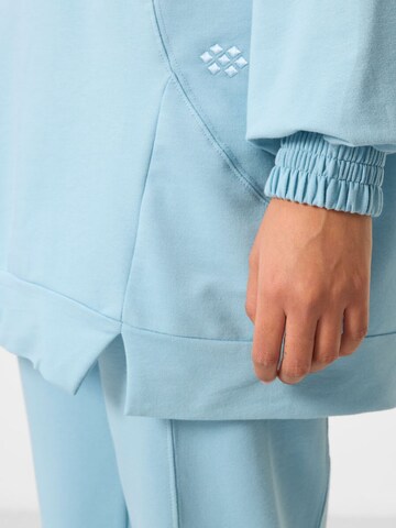 Tommy Life Sweatsuit in Blue