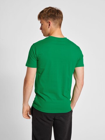 T-Shirt 'Red' Hummel en vert