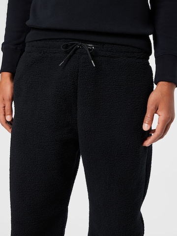 Effilé Pantalon 'APAC' HOLLISTER en noir