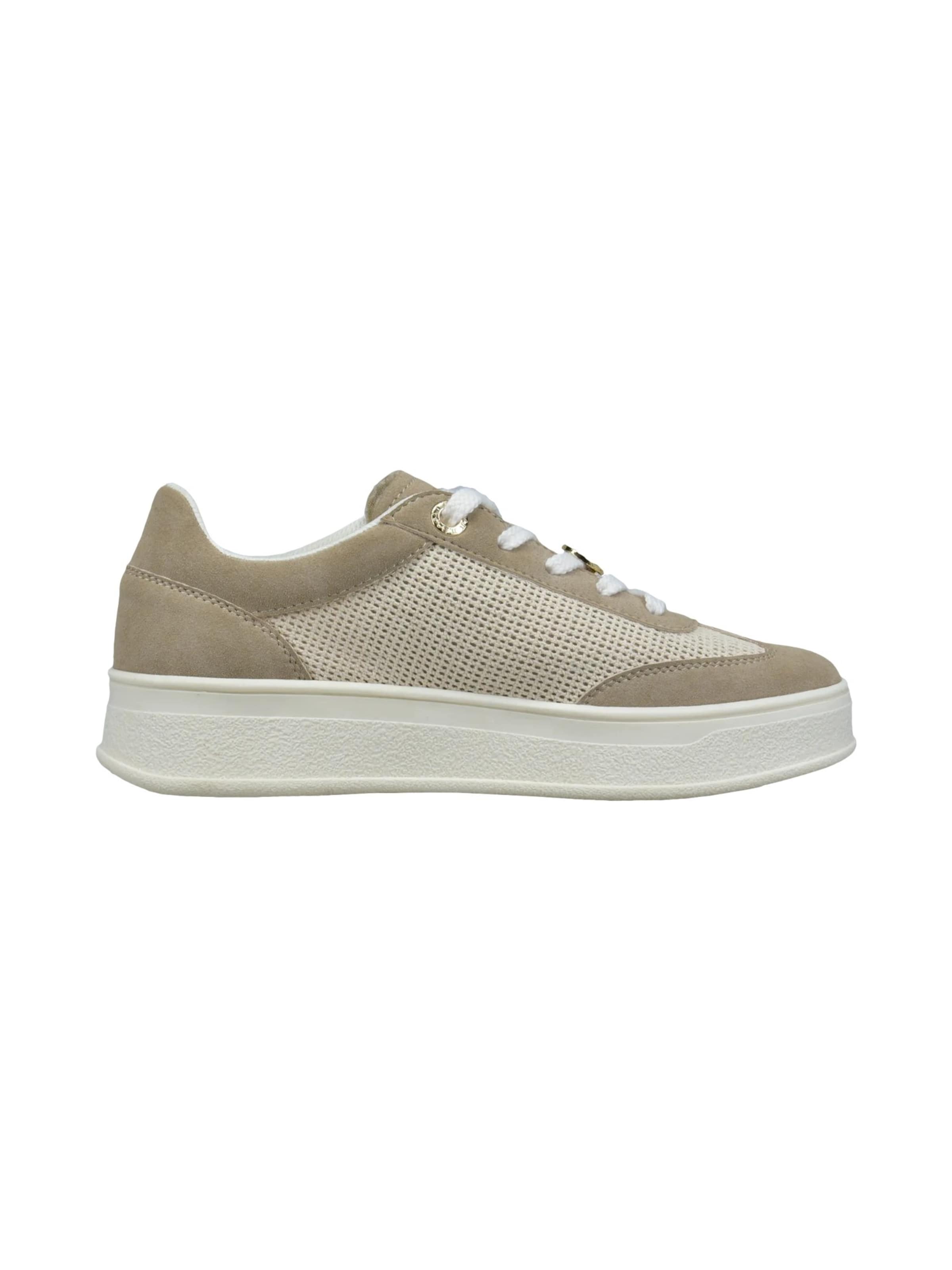 Baskets basses TT. BAGATT en beige