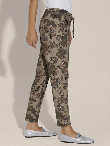 Regular Pantalon MADELEINE en gris