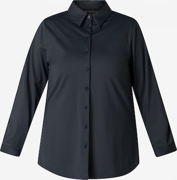 BASE LEVEL CURVY Bluse in Blau: Vorderseite