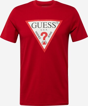 GUESS قميص بلون أحمر: الأمام