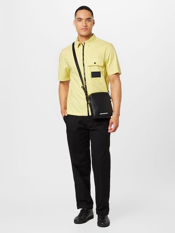 Calvin Klein Jeans Regular Fit Hemd in Gelb