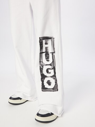 HUGO Wide Leg Housut 'Nasuede' värissä valkoinen