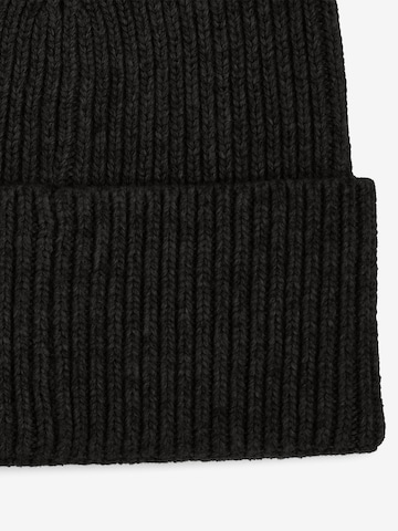 Karl Lagerfeld Beanie in Black