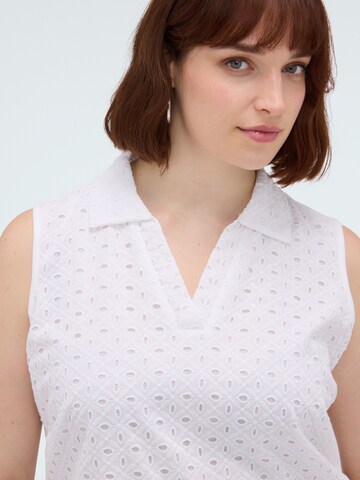 Fiorella Rubino - Camiseta en blanco