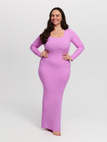 cfab (formerly creamy fabrics) Jurk 'Ribbed Long Sleeve Maxikleid' in Lila