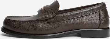 TOMMY HILFIGER Mokaszin - barna: elől