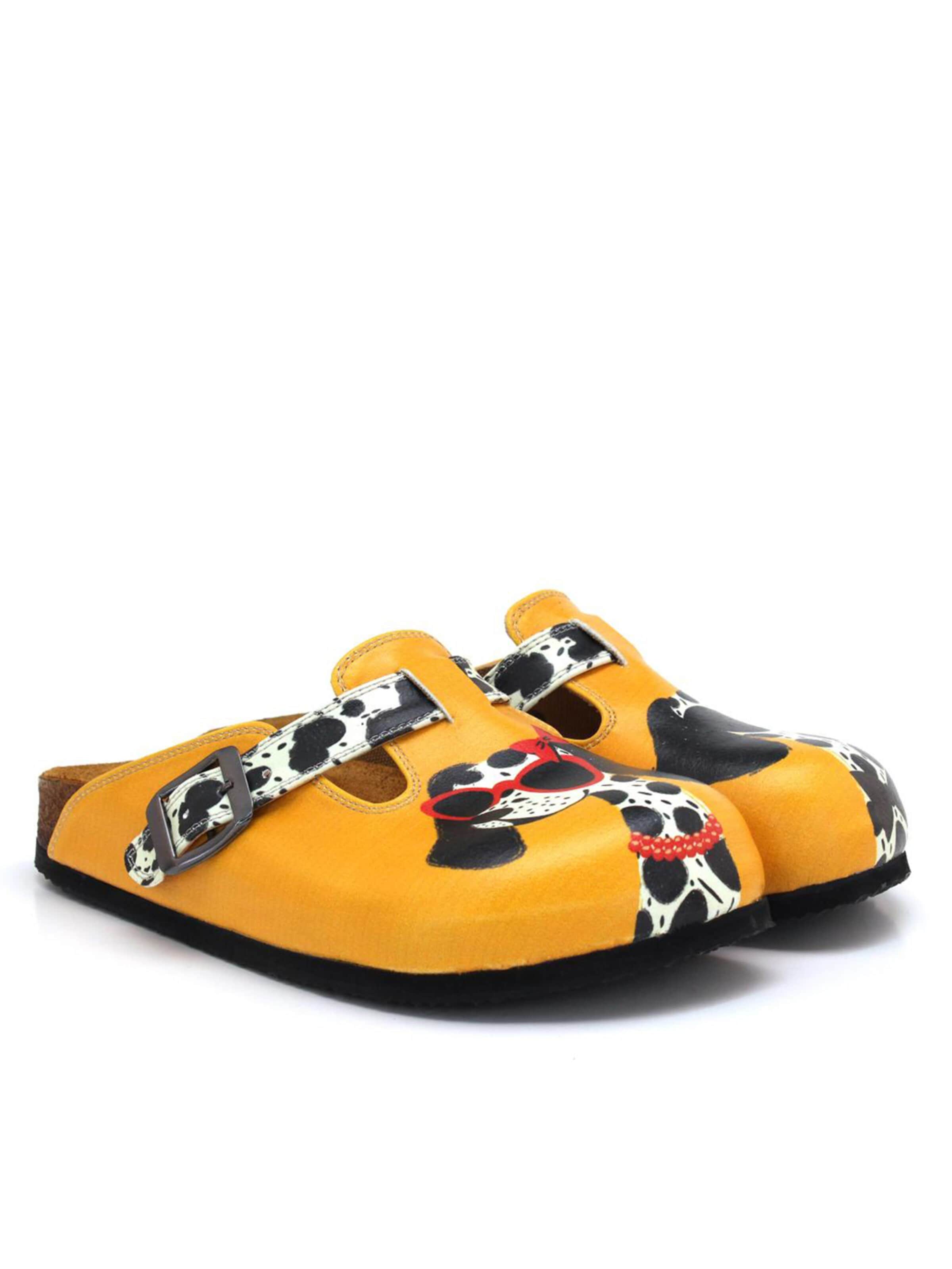 Goby - Zuecos 'Women Calceo Yellow Clogs WCAL5439 with dalmatian' en amarillo