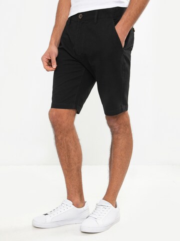 Threadbare - Regular Calças chino 'Southsea' em preto: frente