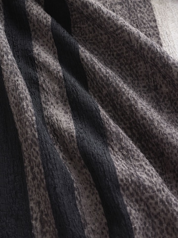 T-shirt Next en gris