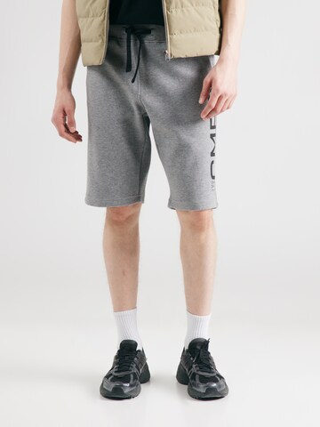 CAMP DAVID Regular Pants in Grey: front