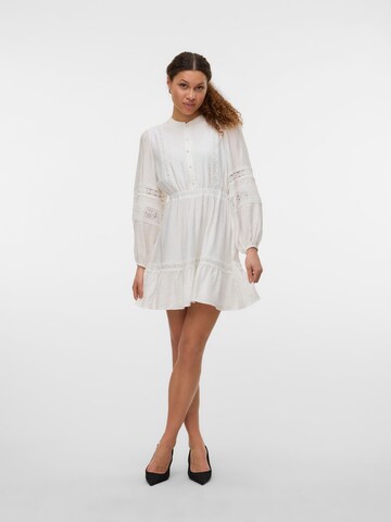 VERO MODA Kjole 'VMWhitney' i hvid: forside