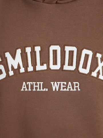 Smilodox Sweatshirt ' Kayson ' in Brown
