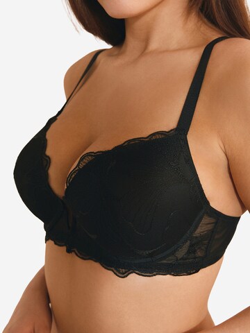 Push-up Soutien-gorge 'Prelude' ETAM en noir