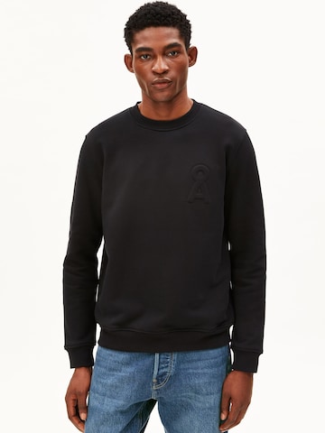 Sweat-shirt ARMEDANGELS en noir : devant