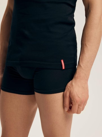 Henderson - Camiseta 'Slim-Fit-Baumwoll-T-Shirt mit Rundhals, BT-100 M' en negro