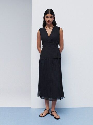 Next - Vestido en negro: frente