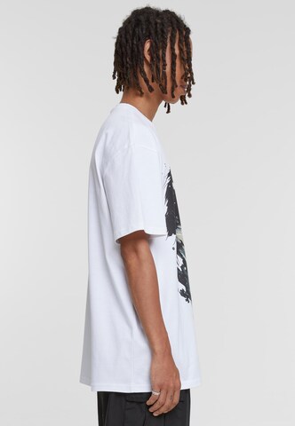 MT Upscale Shirt 'Puppet Master' in White