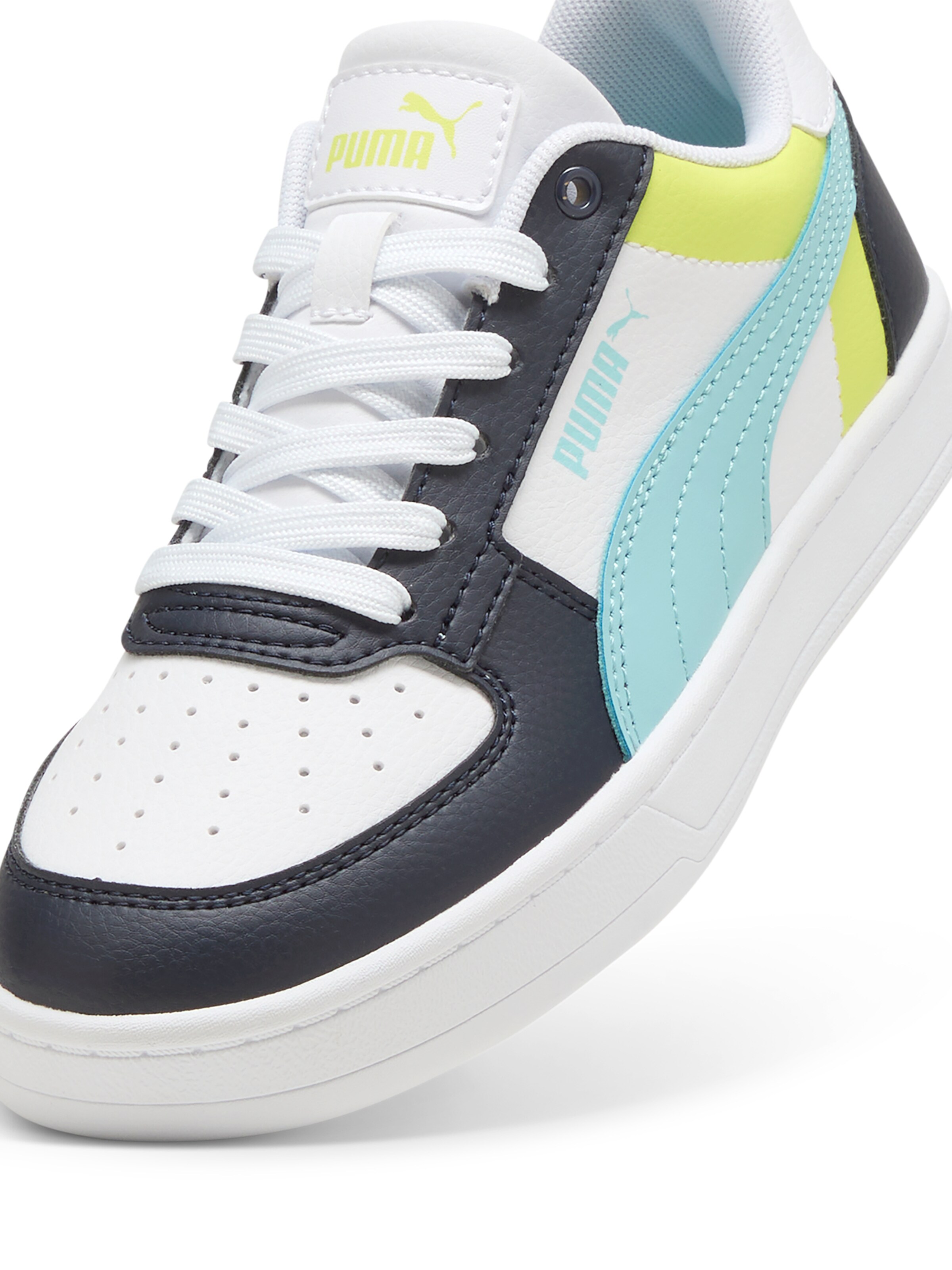 PUMA Ketsid 'Caven 2.0', värv valge