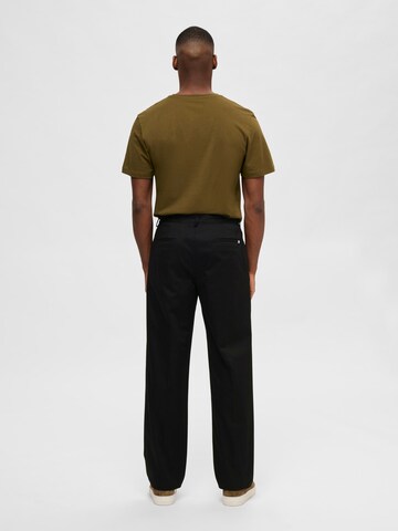 SELECTED - Loosefit Pantalón 'SLHWILLIAM' en negro: atrás