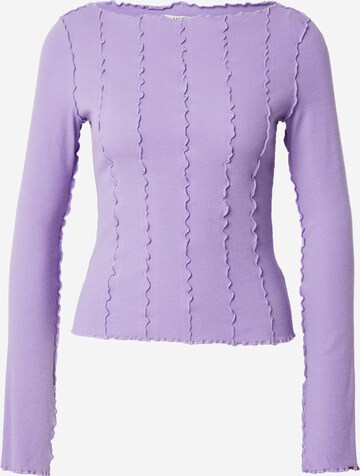 T-shirt Monki en violet : devant