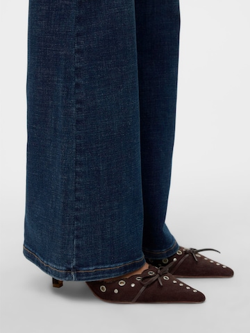 VERO MODA - Acampanado Vaquero 'VMGigi' en azul
