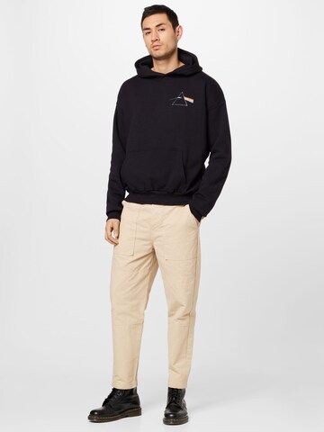 EDWIN Tapered Trousers in Beige