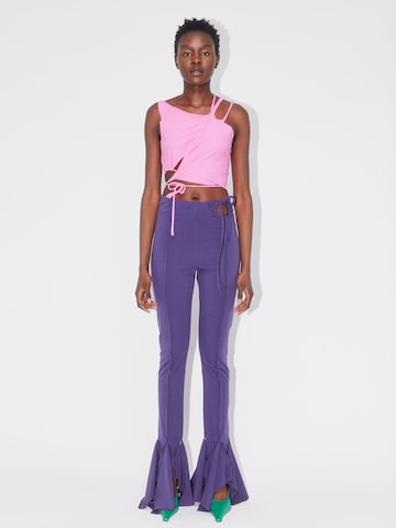 ABOUT YOU REBIRTH STUDIOS Pants 'ARWEN' in Purple: front