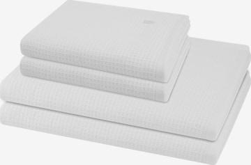 ROSS Towel 'Pique' in White: front