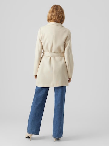 VERO MODA Between-Seasons Coat 'Dona Vivian' in Beige