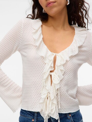 T-shirt 'VMLotta' VERO MODA en blanc