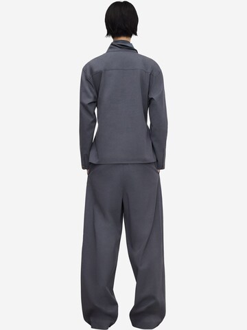 Adolfo Dominguez Pluus, värv hall