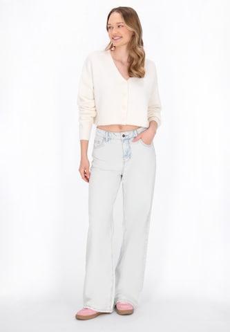 MYMO Gebreid vest 'Young Fashion' in Wit